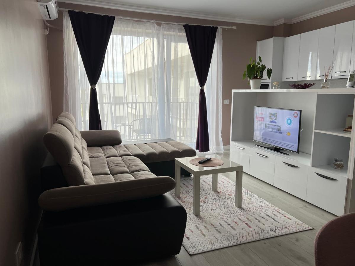 Emma'S Place Oradea Ngoại thất bức ảnh